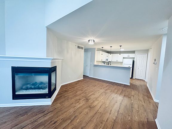 4th image of 27103 Chantel Dr