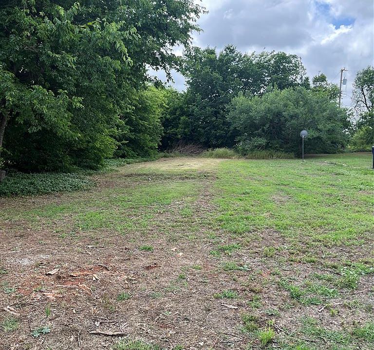 2nd image of 0 E Eubanks St Lot 1 & 2