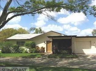 2827 Sherbrooke Ln APT B, Palm Harbor, FL 34684