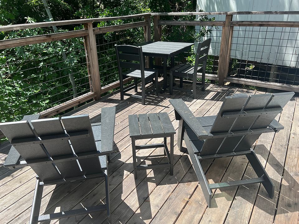 back deck on the creek