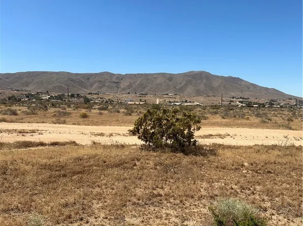 22255 Tussing Ranch Rd, Apple Valley, CA 92308