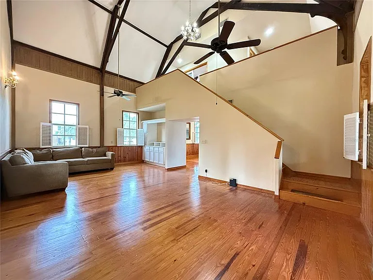 7002 S Shamrock Rd — Photo 12