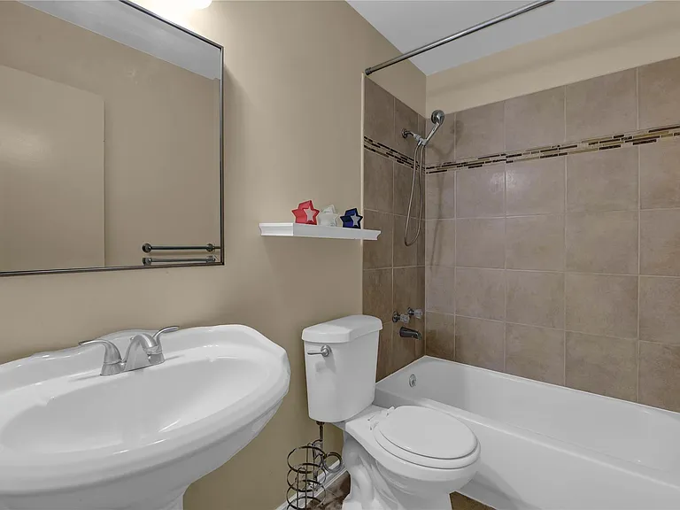 20138 Dawn Mist Dr — Photo 18