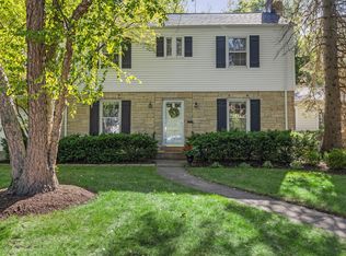 1937 Bennett Ave, Evanston, IL 60201