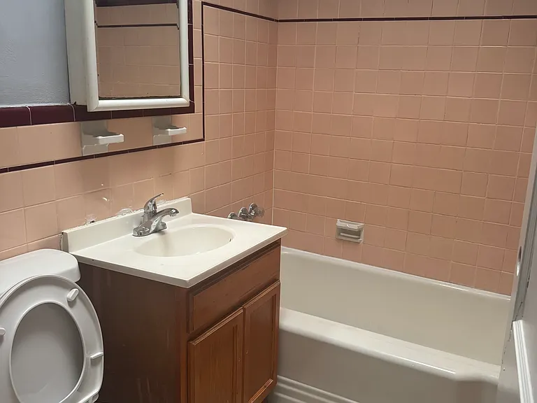 4312 Vista St — Photo 12