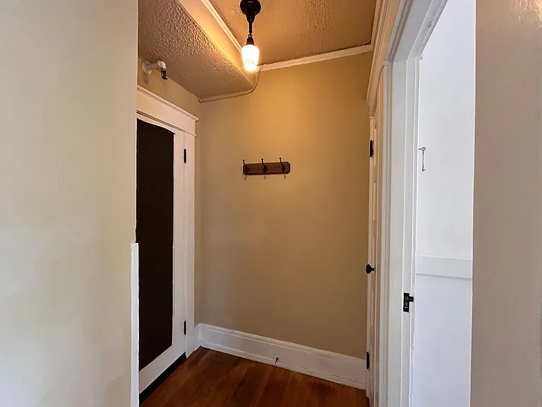 1631 NW Everett St #407 — Photo 8