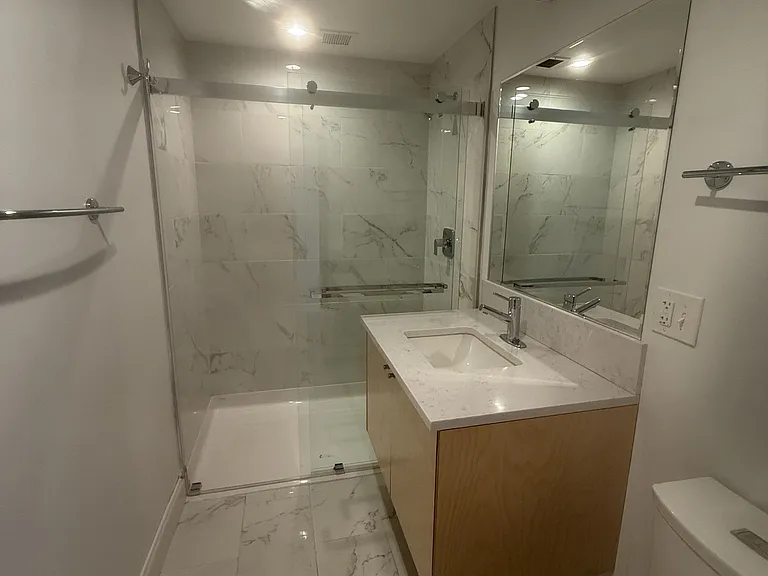 139 Orange St — Photo 25