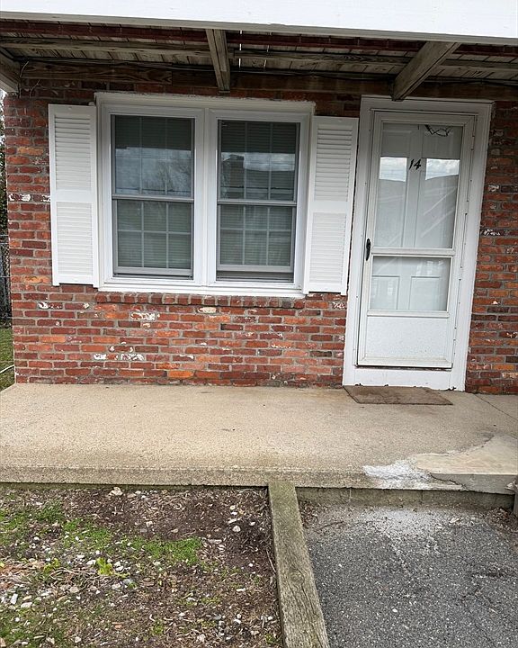 1st image of 371 Main St #14