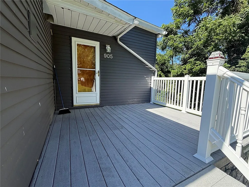 2 bed, 1140 sqft, $1,300 — Photo 3