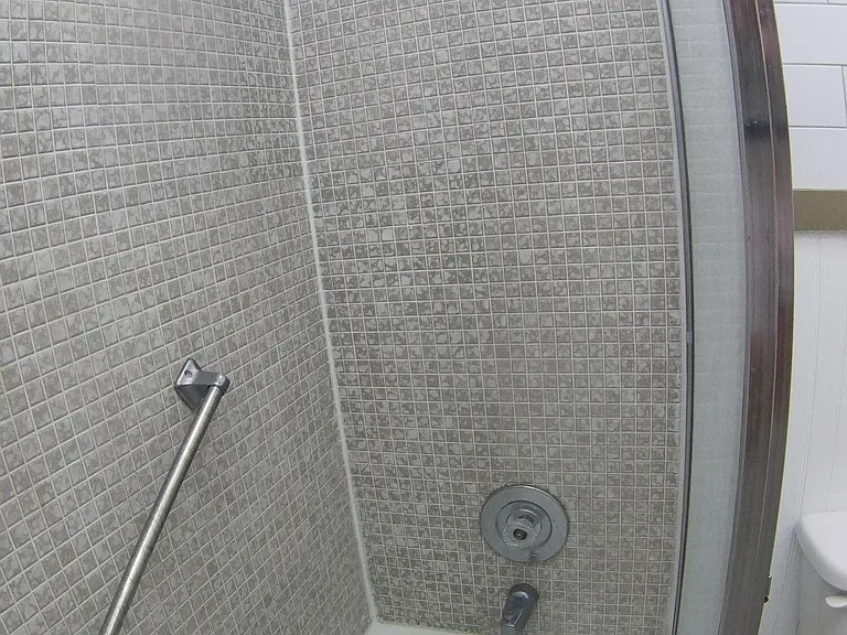 556 Capri Park #L — Photo 12
