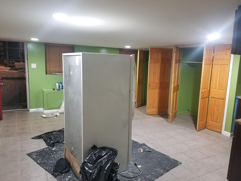 2nd image of 2075 E 53rd Pl