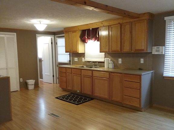 4th image of 173 Wilcox Valley Ave