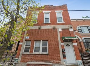 2248 N Southport Ave #1F, Chicago, IL 60614