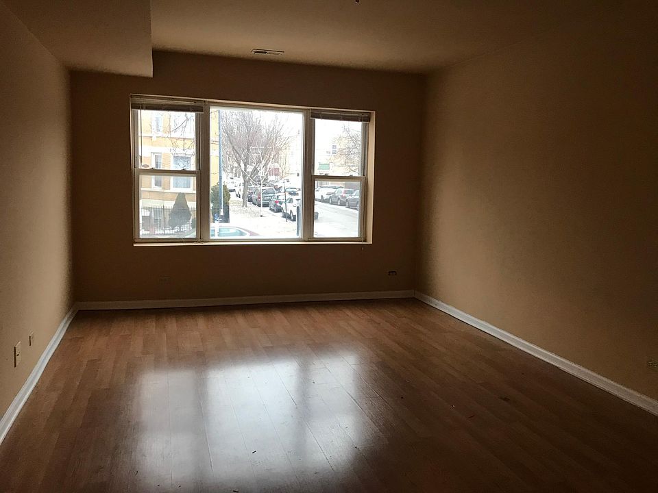 1st image of 3400 W Barry Ave #2A