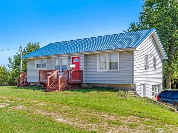 37431 W 228th St, Polo, MO 64671