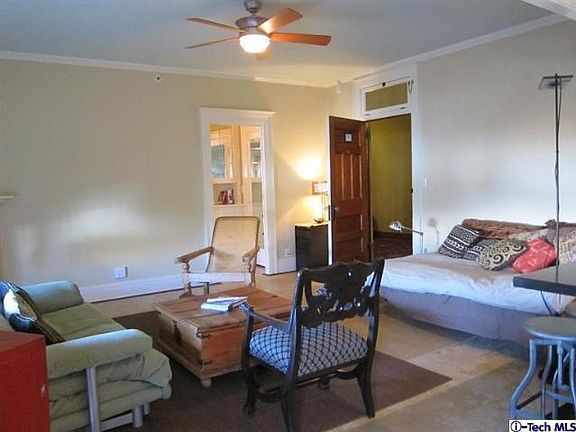 4th image of 99 S Raymond Ave #408