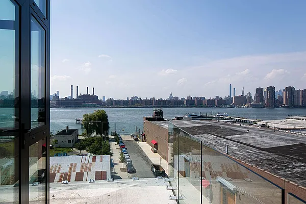 Rented by Nooklyn NYC LLC | media 18