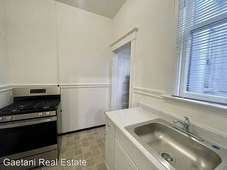 743 Polk Street — Photo 2