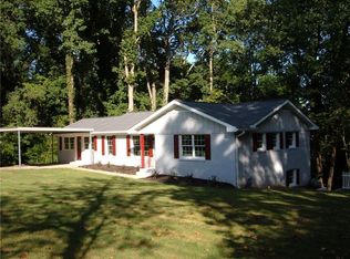 242 Cooper Lake Rd SE, Mableton, GA 30126