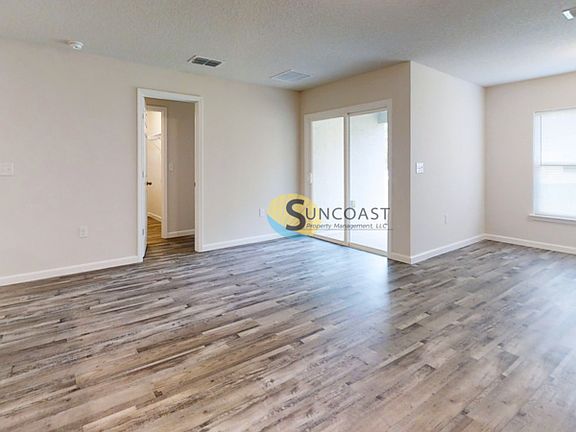 4th image of 10 Union Ct #A