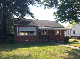 9 Cornwall Ter, Hampton, VA 23666