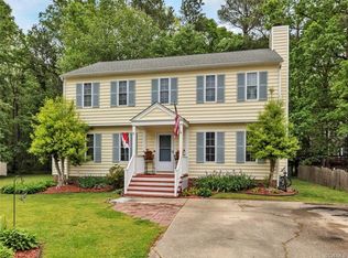 2303 Garrison Place Ct, Midlothian, VA 23112