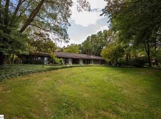 208 Highbourne Dr, Greenville, SC 29615