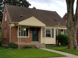 10050 Royal Grand St, Redford, MI 48239