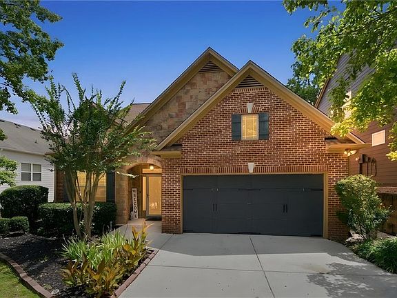 2nd image of 2087 Hatteras Way NW