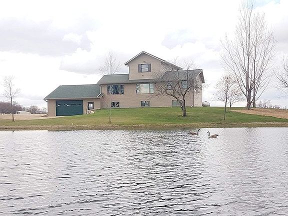 Apple Tree in Front!