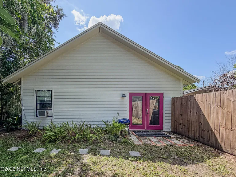 3885 Valencia Rd — Photo 1