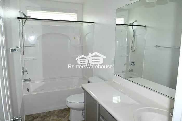 10827 W Cottontail Ln — Photo 16