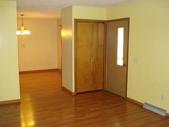 5th image of 875 E Graceway Dr
