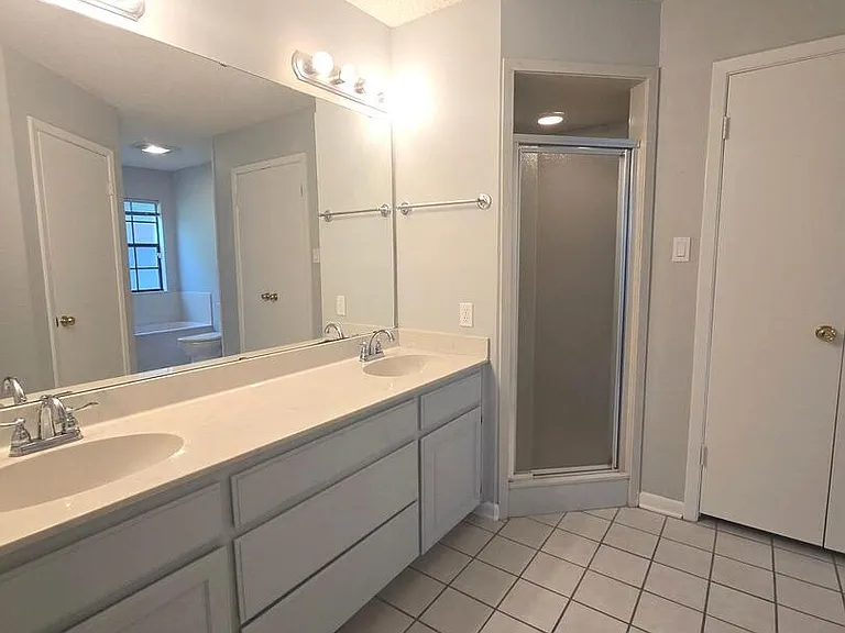 626 Solo St — Photo 16