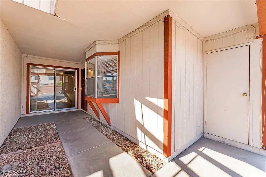 1 bed, 1.0 bath, 599 sqft, $1,000 — Photo 4