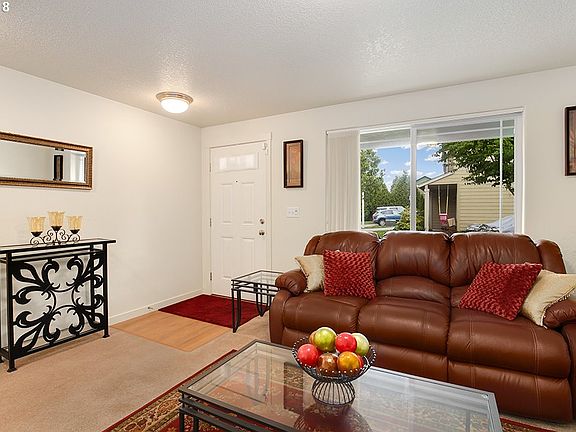 4th image of 2901 NE 157th Ct