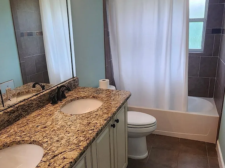 570 Capri Rd — Photo 21