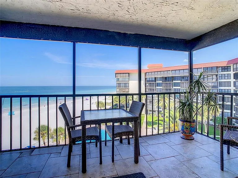 18304 Gulf Blvd #516 — Photo 17