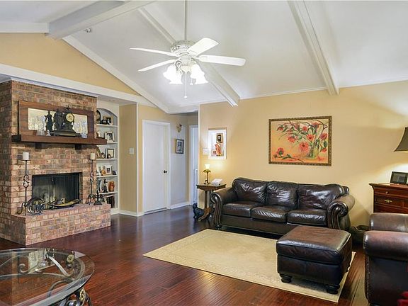 2nd image of 39 Clevner St