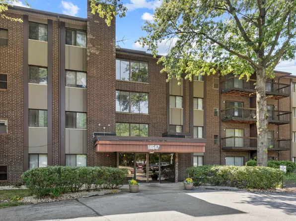 14647 Greenwood Rd APT 109, Dolton, IL 60419