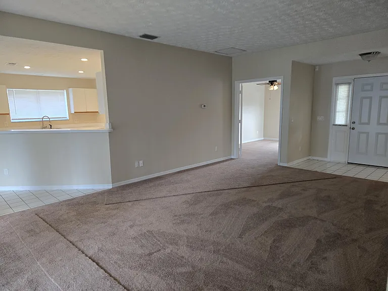 2601 SE Creston Ln — Photo 6