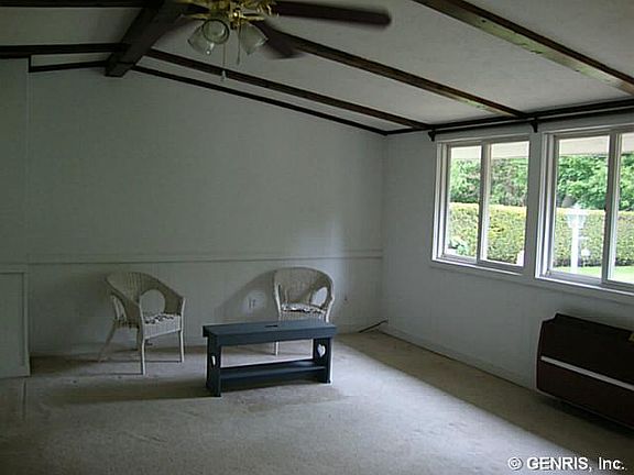 5th image of 524 Wahlmont Dr