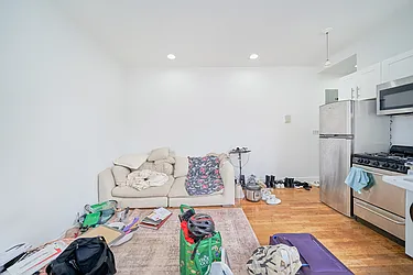 Rented by Living New York