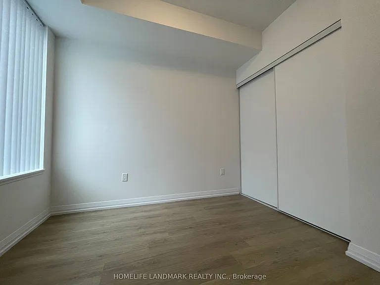 50 Dunfield Ave #1911 — Photo 11