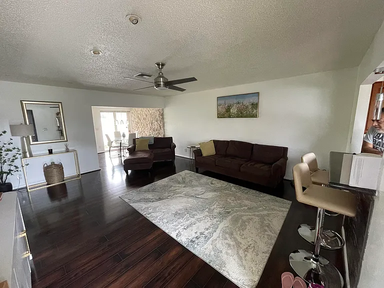 208 Sims Creek Dr — Photo 14
