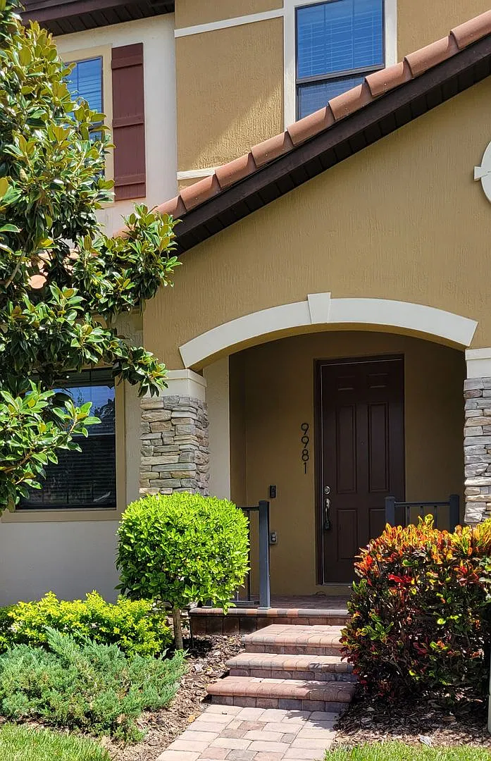 Townhouse in Eagle Creek-Lake Nona — Photo 3