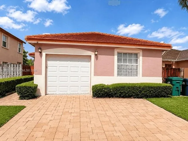 14530 SW 156th Ave — Photo 1