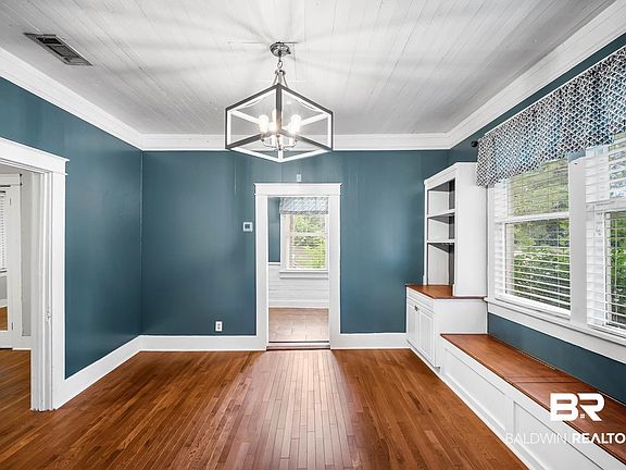5th image of 106 Macy Pl