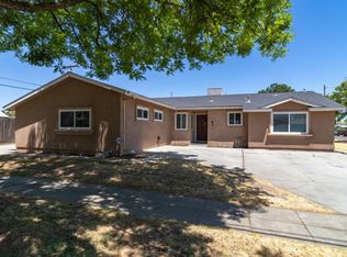 4308 N 7th St, Fresno, CA 93726