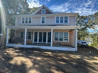 35 Mount Aldworth Rd, Tisbury, MA 02568
